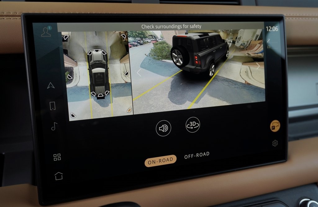 2025 LAND ROVER DEFENDER - Image 25