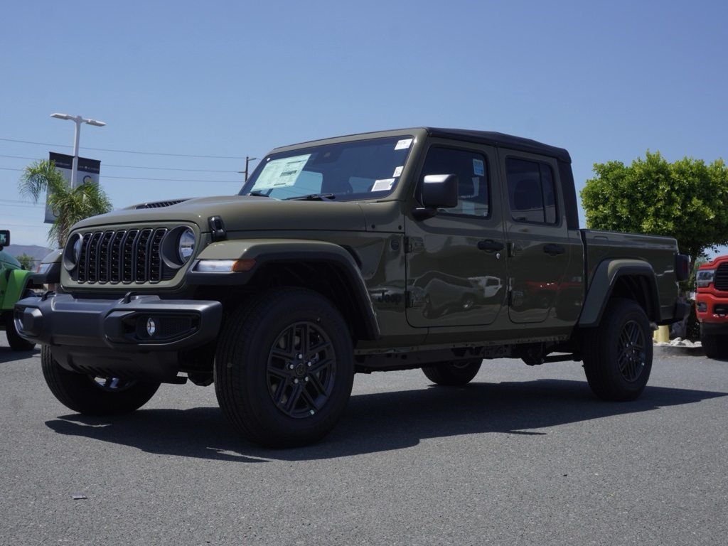 2025 Jeep Gladiator Sport photo 7