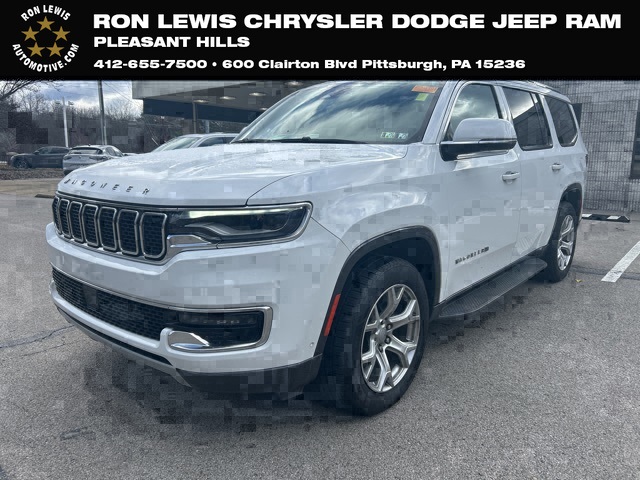 2022 Jeep Wagoneer Series II's photo