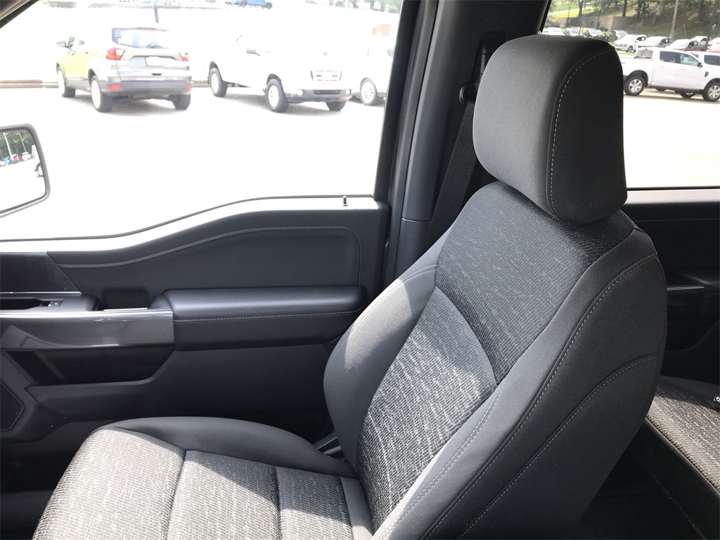 2023 Ford F-150 XLT photo 23