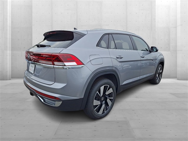 2026 Volkswagen Atlas Cross Sport SE Technology photo 4