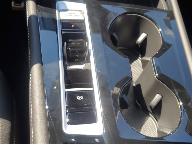 2025 Volkswagen Atlas SEL Premium R-Line photo 29