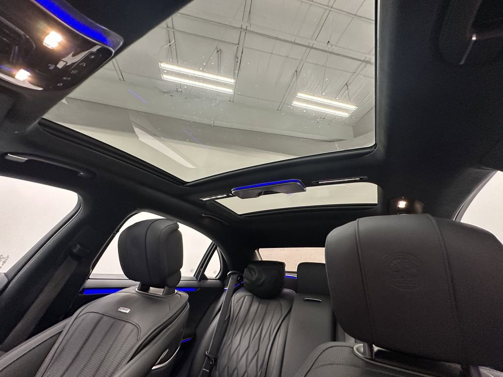 2026 Mercedes Benz S AMG 63 e 4MATIC photo 35