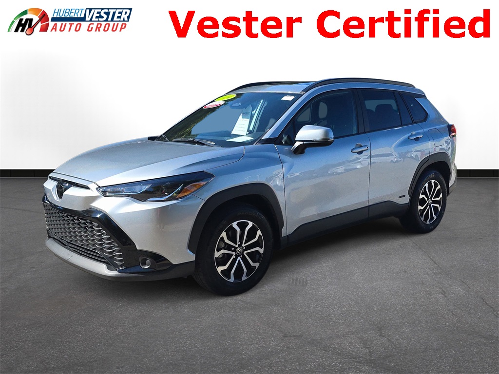 2024 Toyota Corolla Cross Hybrid SE photo 2