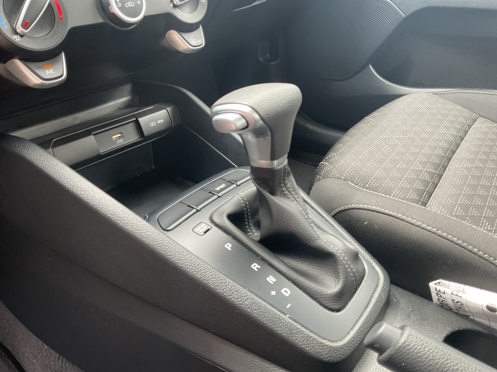 2023 Kia Rio S photo 19