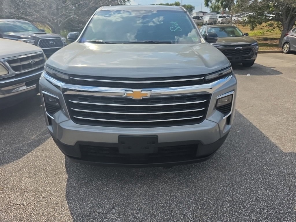 2024 Chevrolet Traverse photo 6