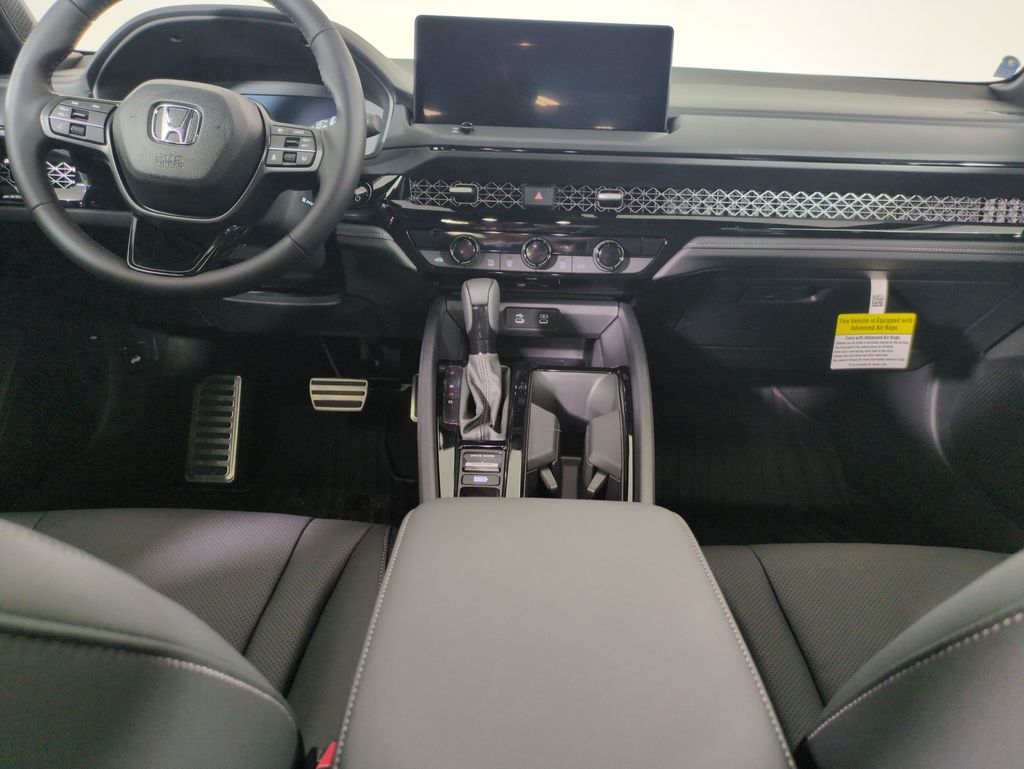 2025 Honda Accord Hybrid Sport-L photo 17
