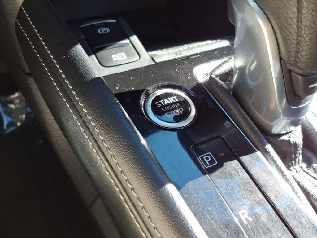 2023 Nissan Kicks SV photo 24