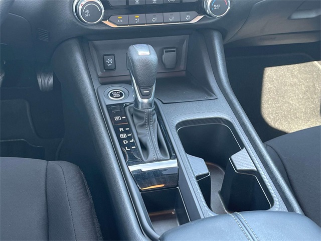 2024 Nissan Sentra S photo 16