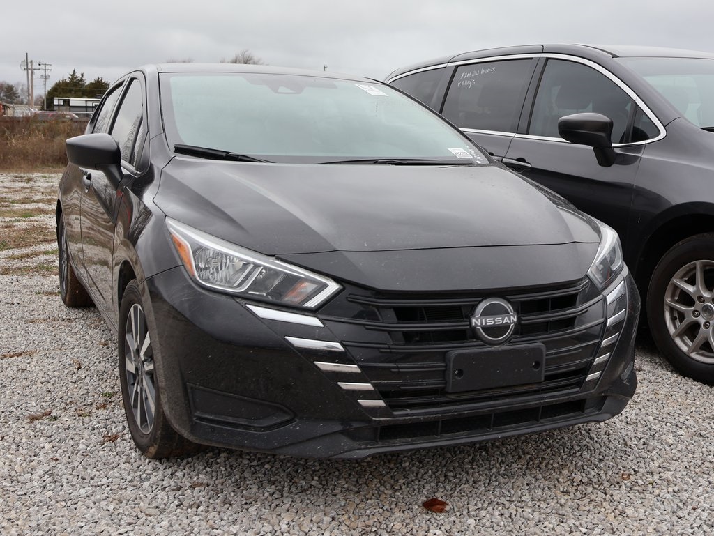2024 Nissan Versa 1.6 S photo 3