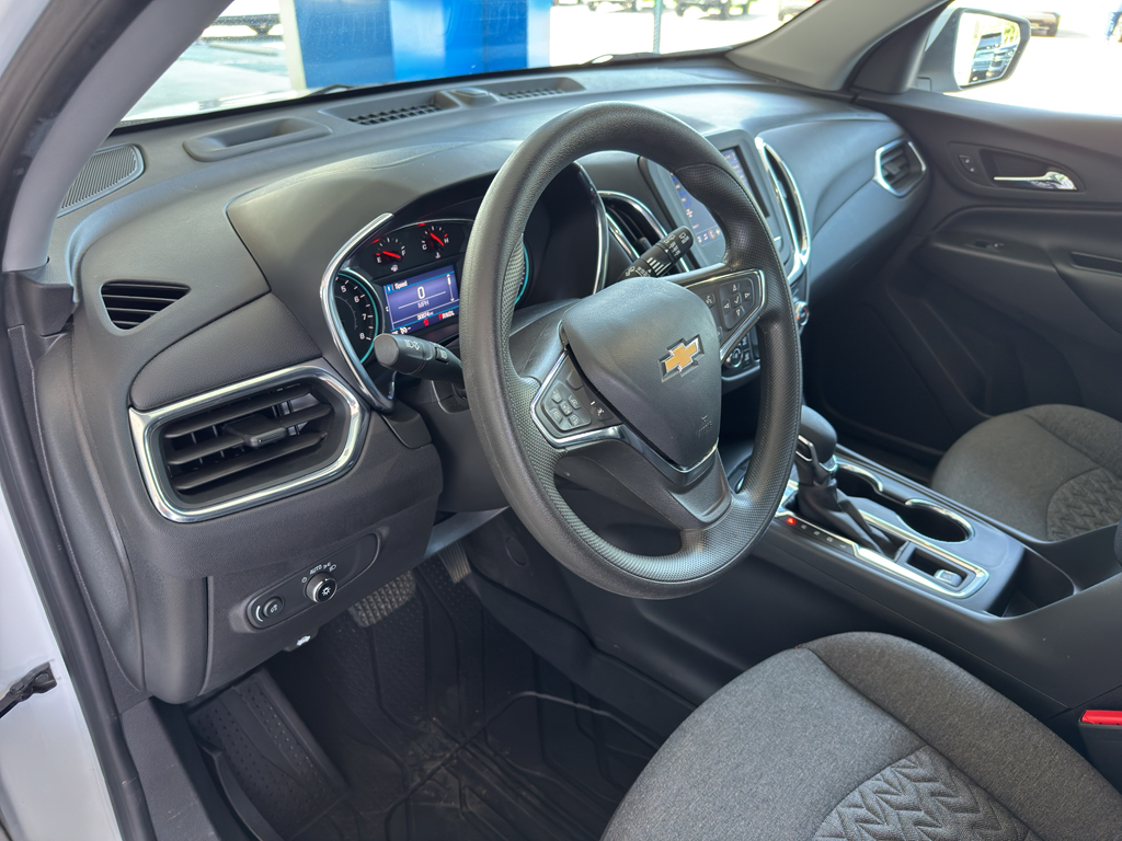 2023 Chevrolet Equinox LT photo 7
