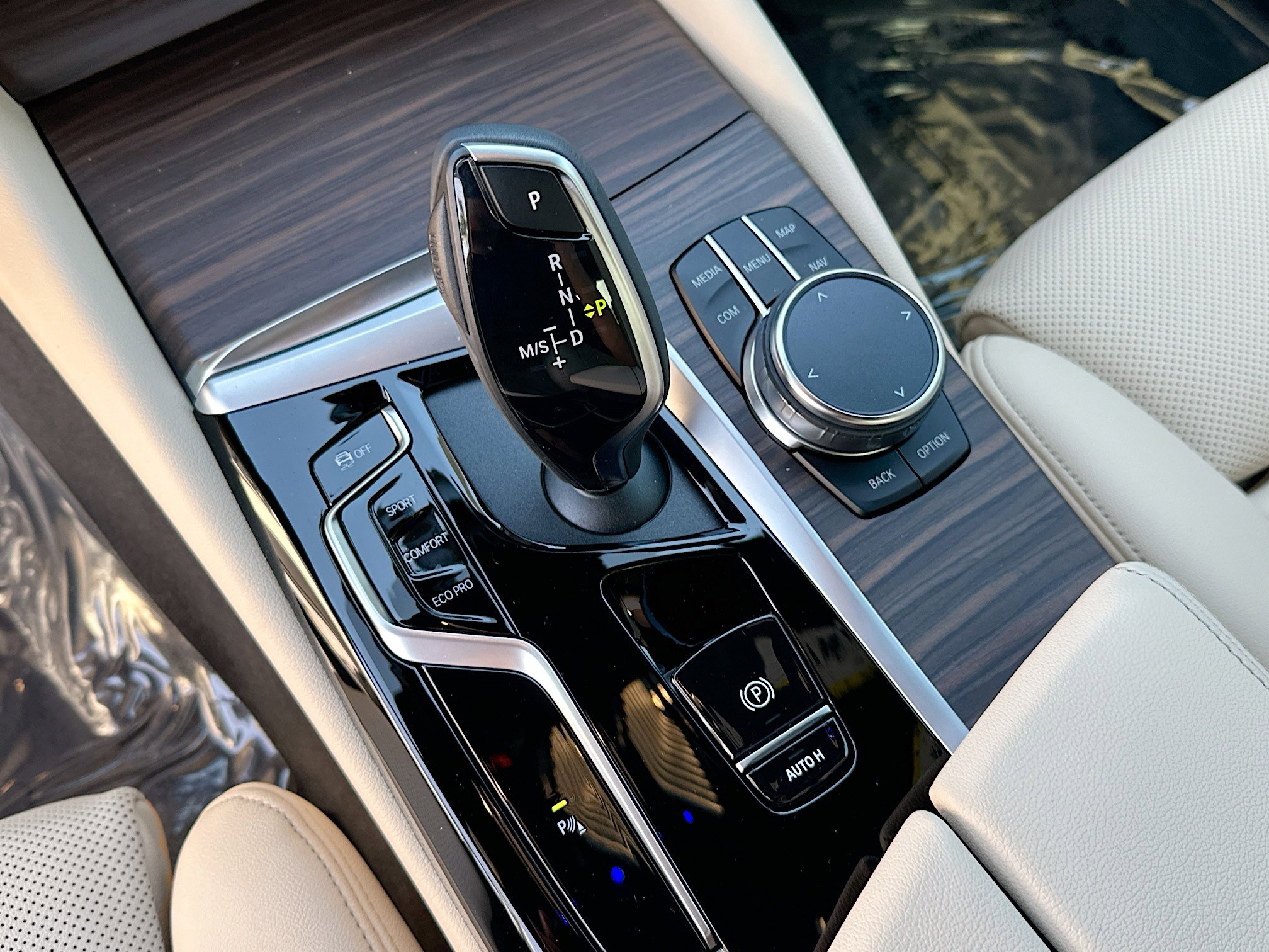 2023 Bmw 540i xDrive photo 16