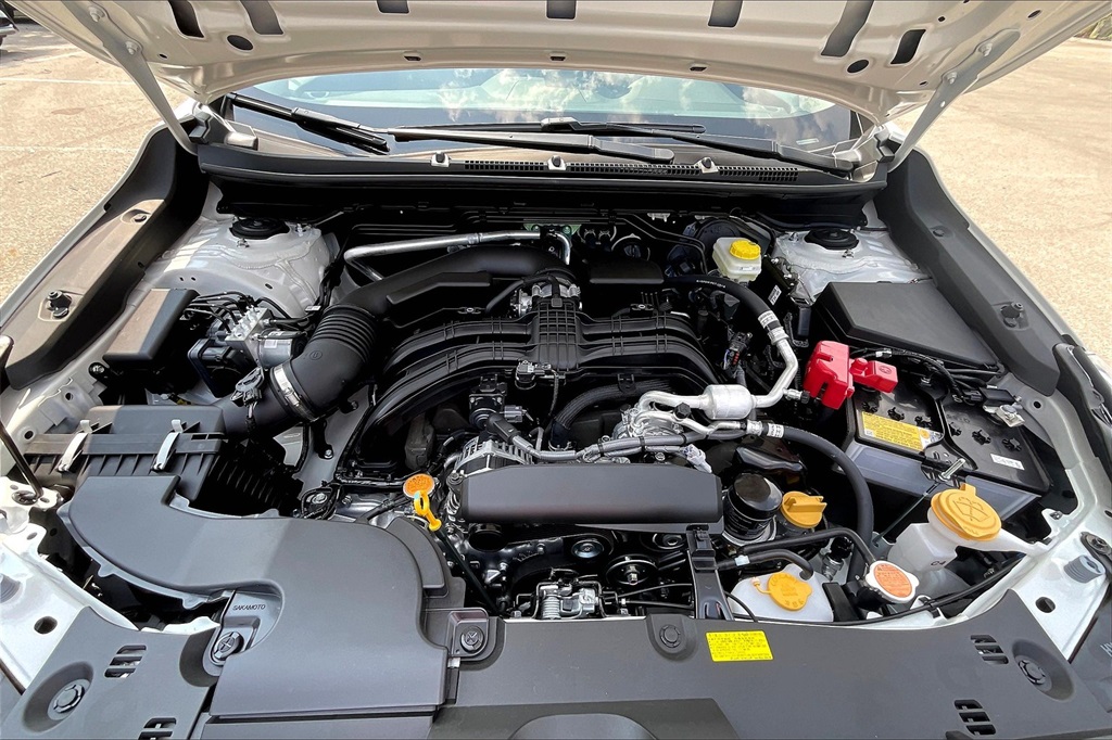 2025 Subaru Crosstrek Premium photo 9