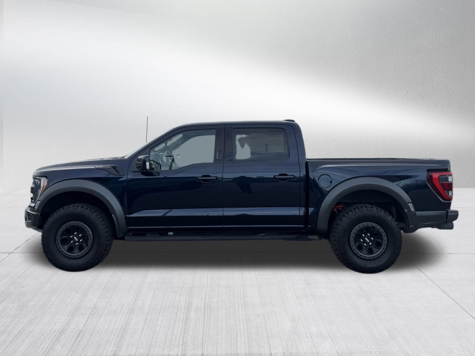 2023 Ford F-150 Raptor photo 4