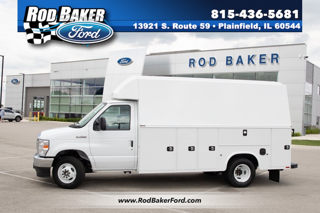 2026 Ford E-Series Cutaway Base's photo