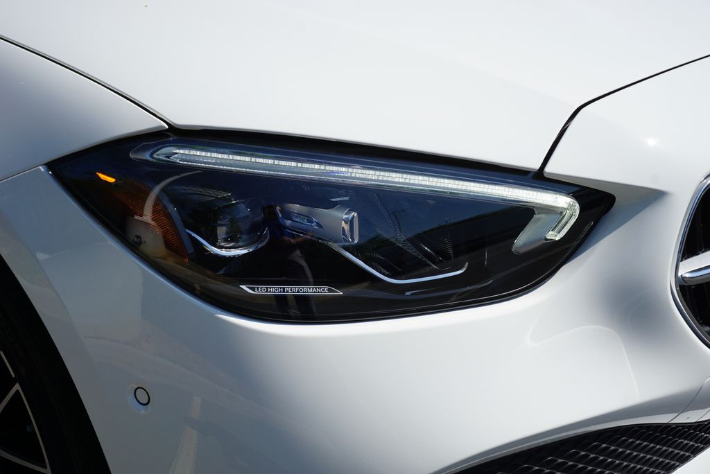 2025 Mercedes Benz C 300 photo 10
