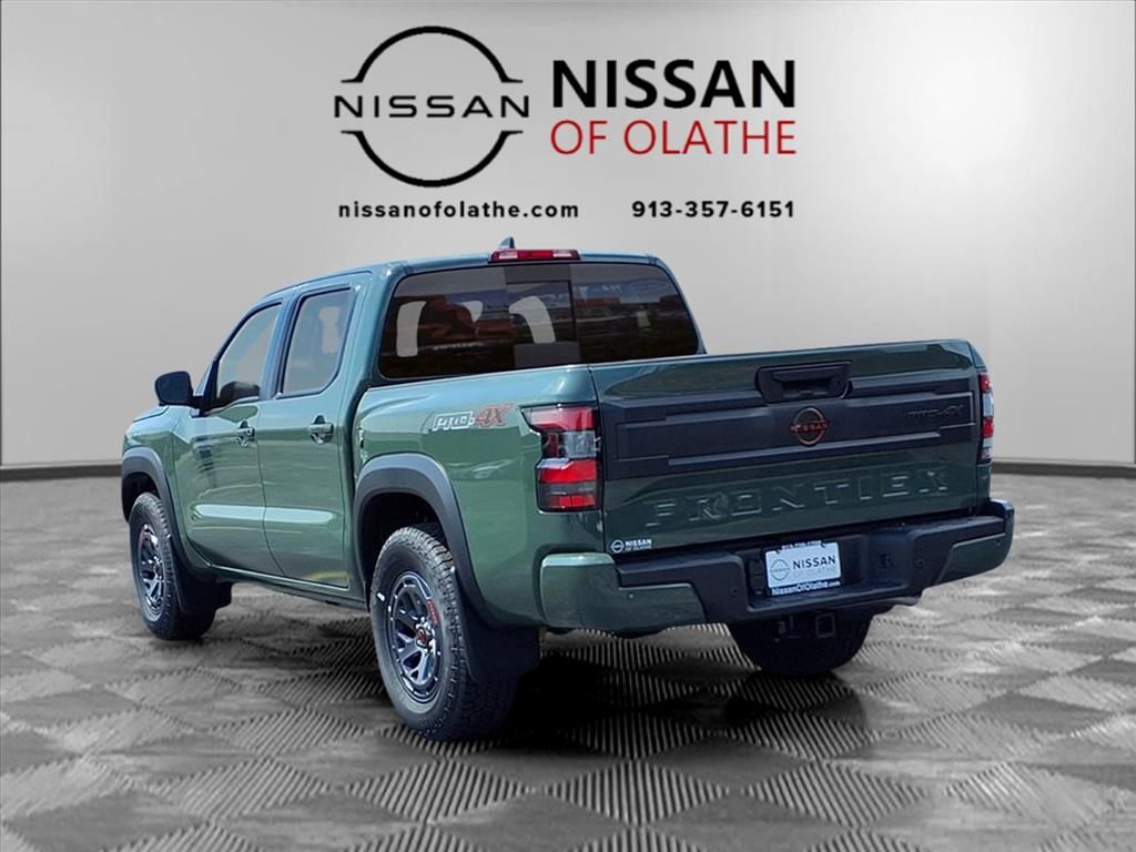 2025 Nissan Frontier PRO-4X photo 3