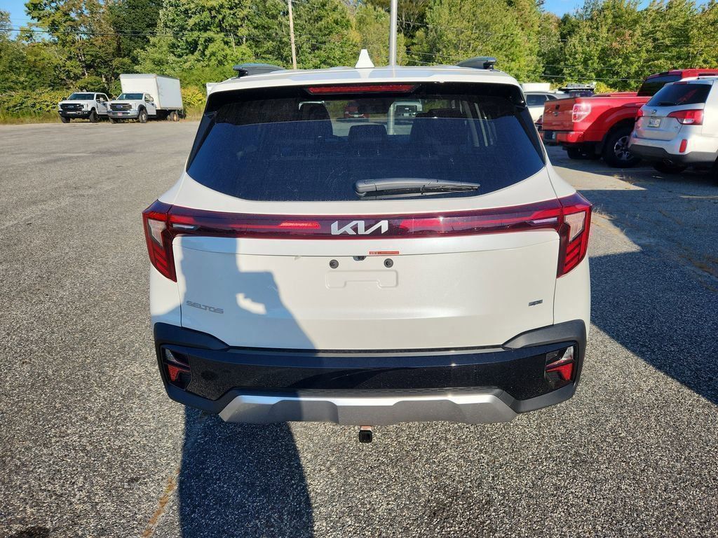 2026 Kia Seltos S photo 4