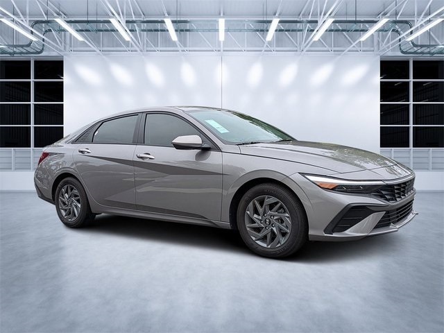 2024 Hyundai Elantra
