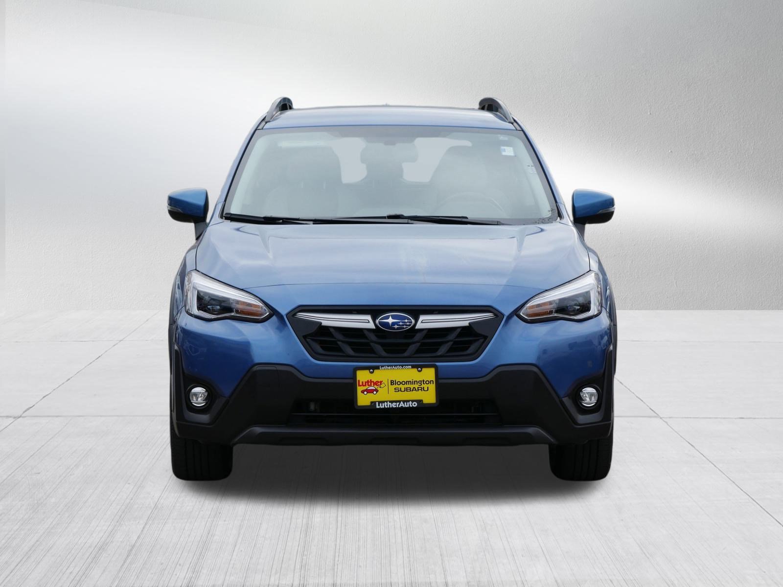 2023 Subaru Crosstrek Limited photo 2