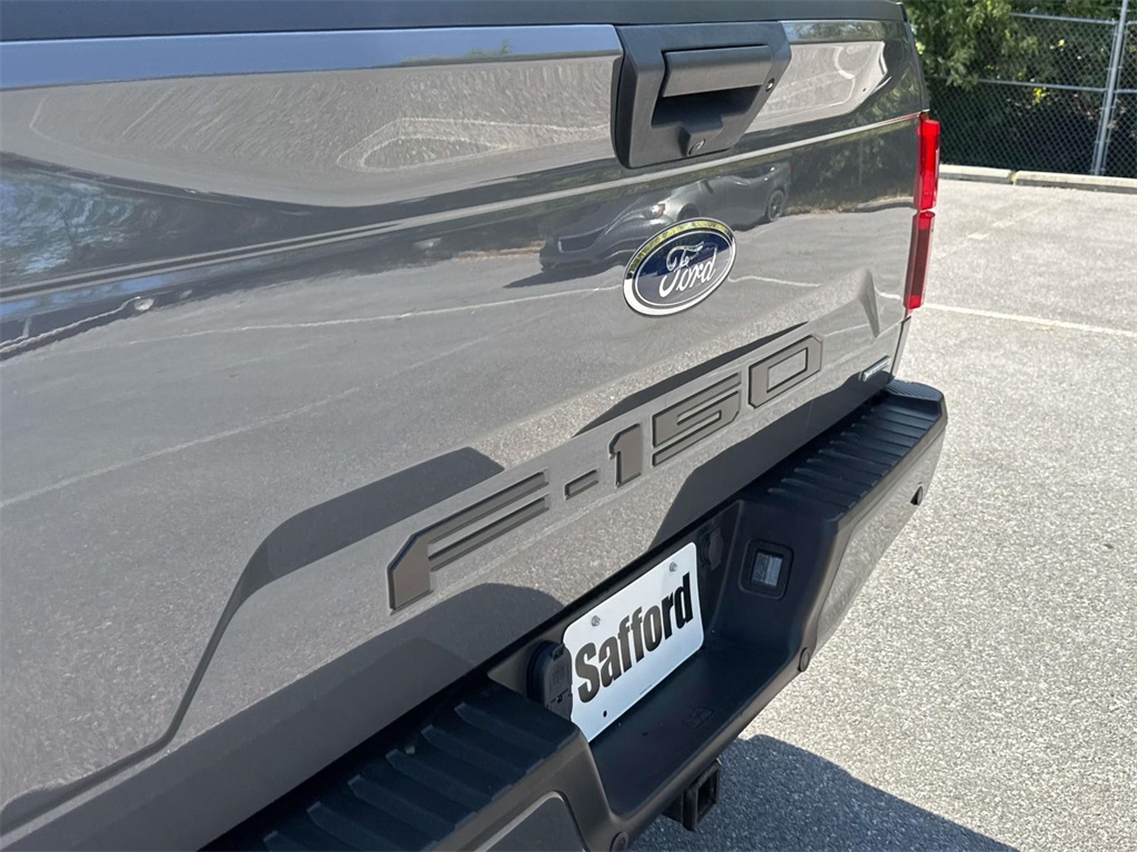 2020 Ford F-150 XLT photo 11