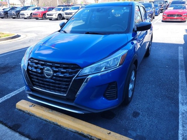 2021 Nissan Kicks S