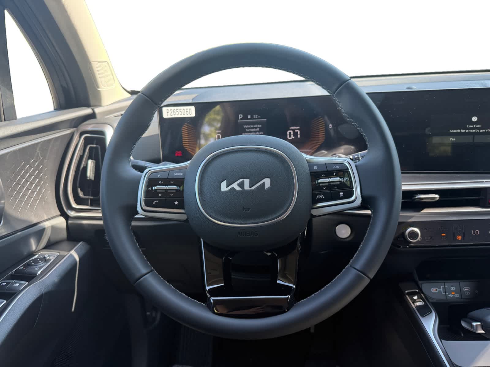 2025 Kia Sorento S photo 12