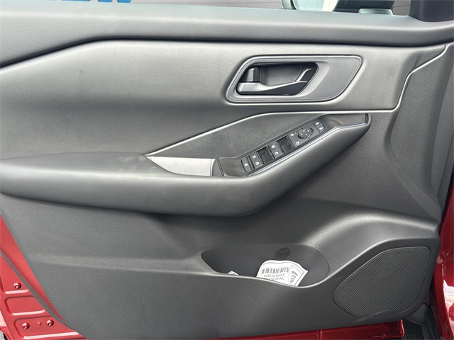2026 Nissan Rogue S photo 22
