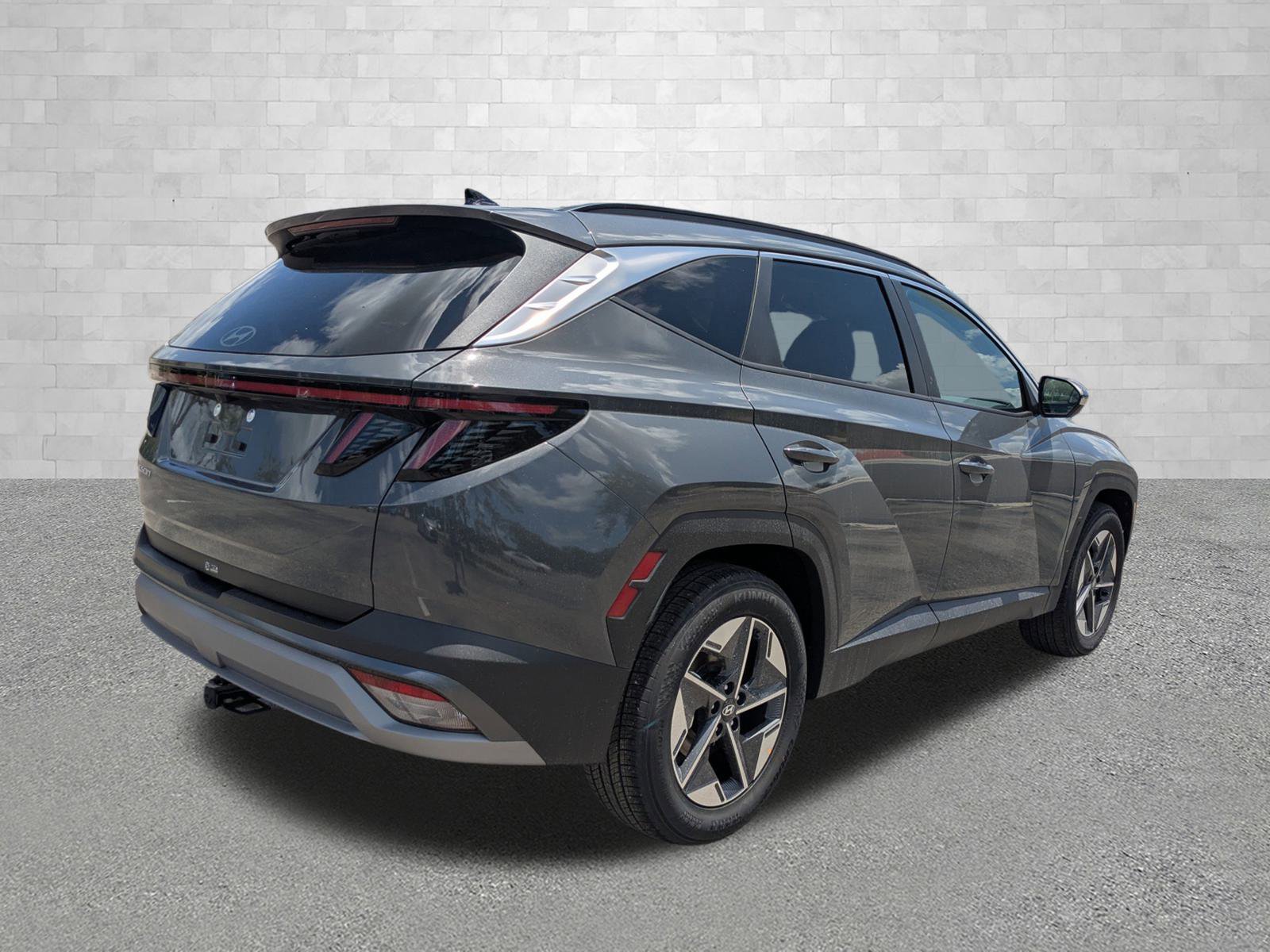 2025 Hyundai Tucson SEL Convenience photo 2