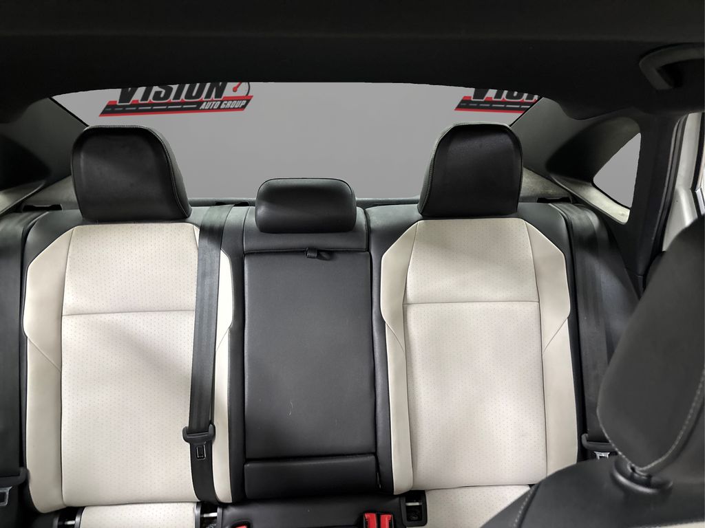 2019 Volkswagen Jetta R-Line photo 16