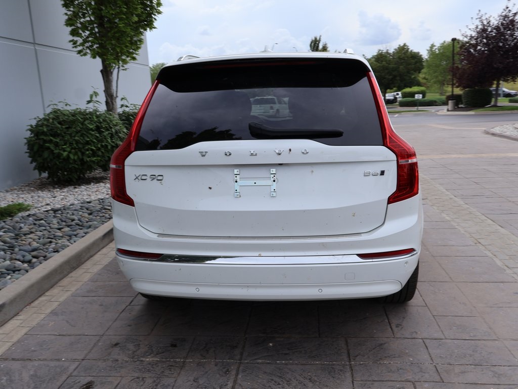 2025 Volvo XC90 AWD photo 4