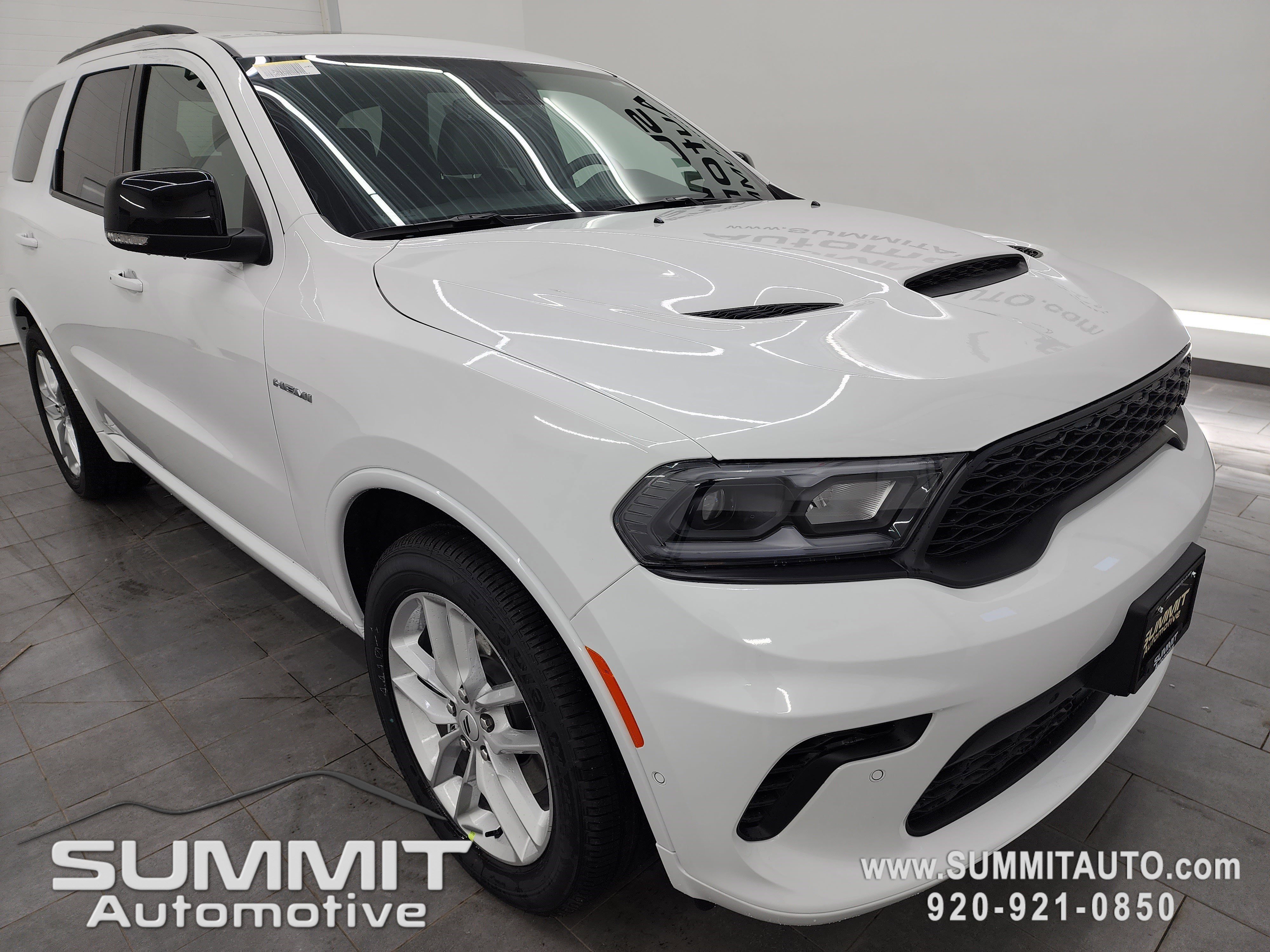 2025 Dodge Durango R/T Plus photo 2