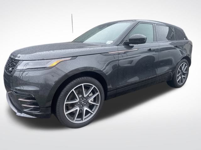 2025 Land Rover Range Rover Velar Dynamic SE's photo
