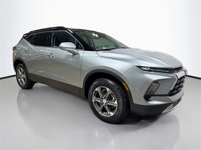 2026 Chevrolet Blazer 2LT photo 3