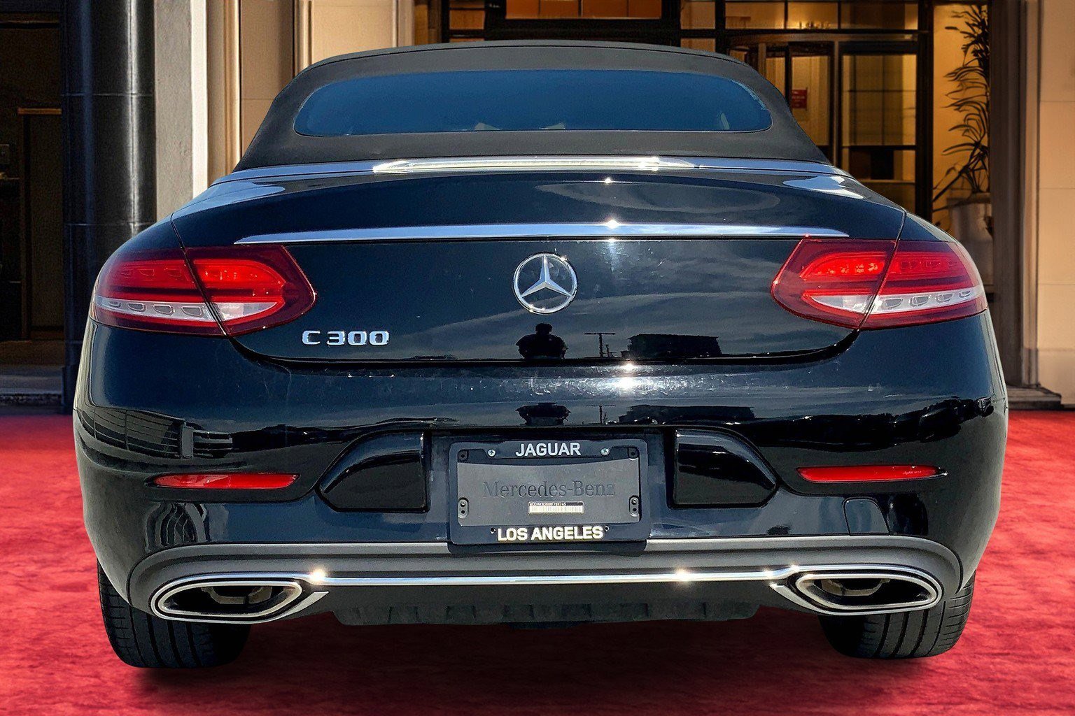 2019 Mercedes Benz C 300 photo 3