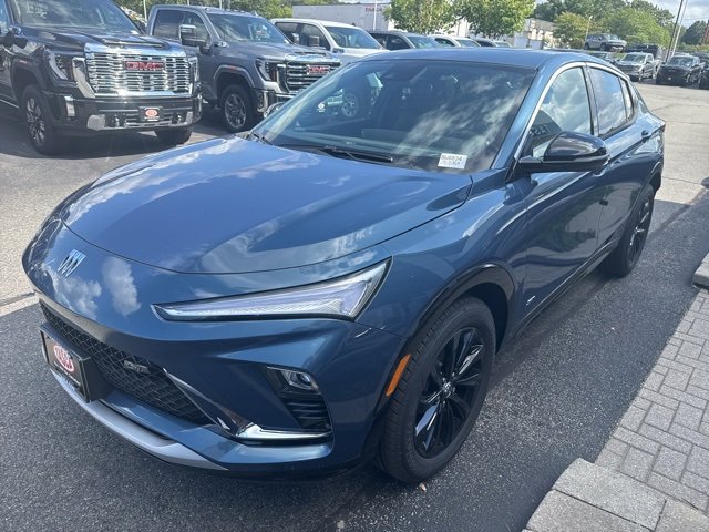 2025 Buick Envista ST photo 3