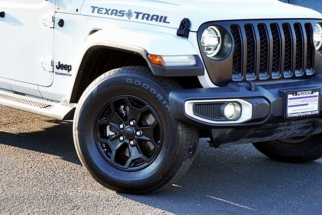 2021 Jeep Gladiator Texas Trail photo 3