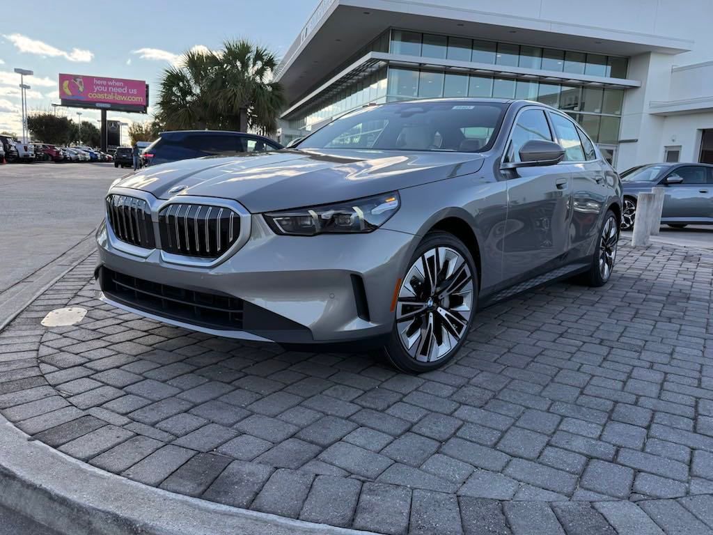Pre-Owned 2025 BMW 5 Series 530i Sedan in Myrtle Beach