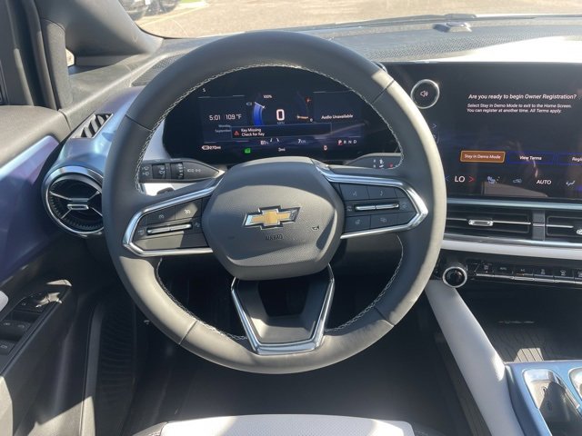 2026 Chevrolet Equinox EV 1LT photo 14