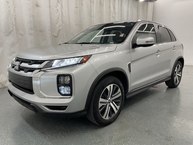 2024 Mitsubishi Outlander Sport SE photo 4