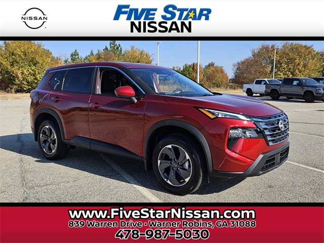 2026 Nissan Rogue SV's photo