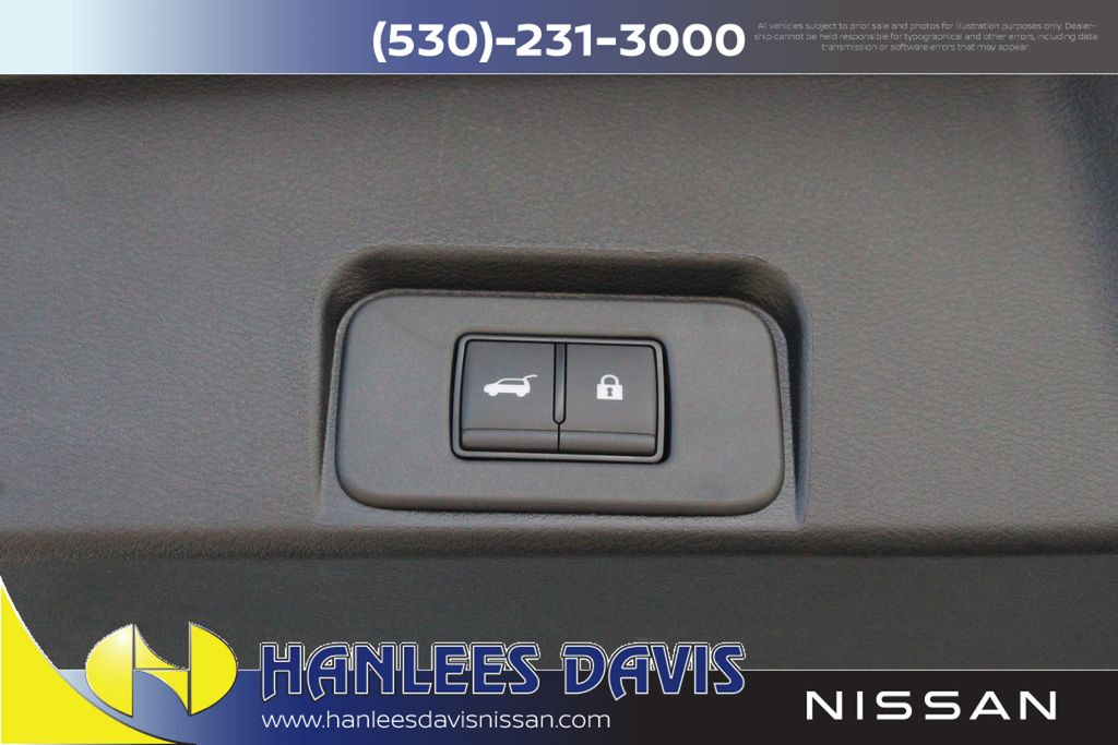 2026 Nissan Rogue SV photo 8