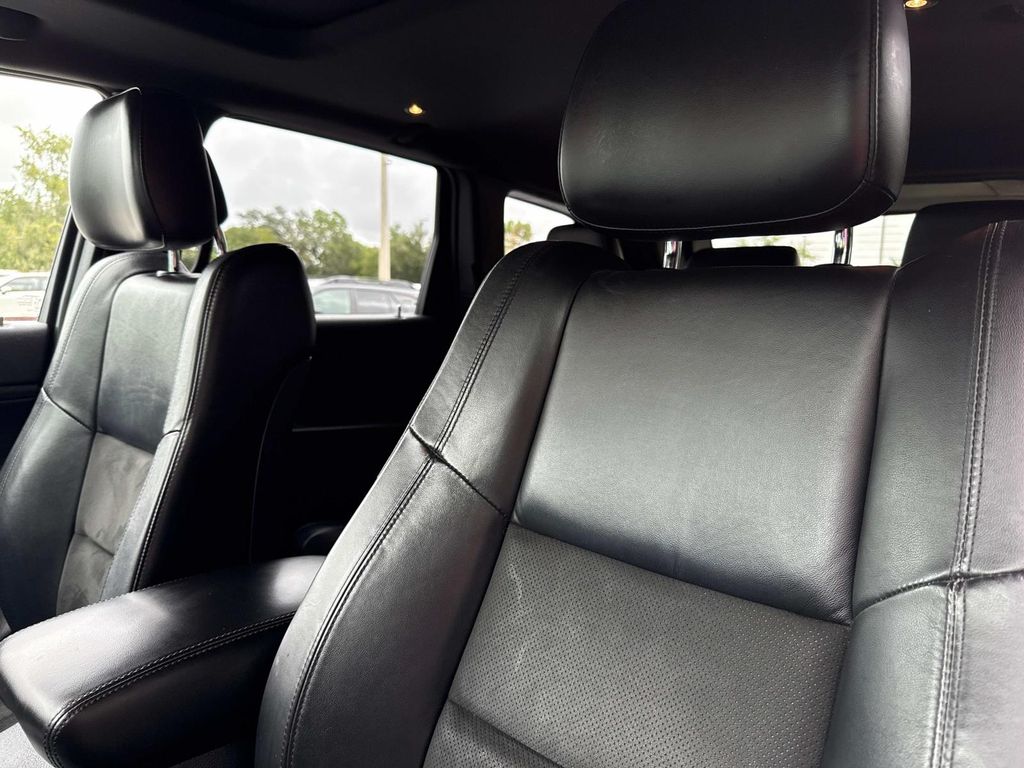 2019 Jeep Grand Cherokee Altitude photo 18