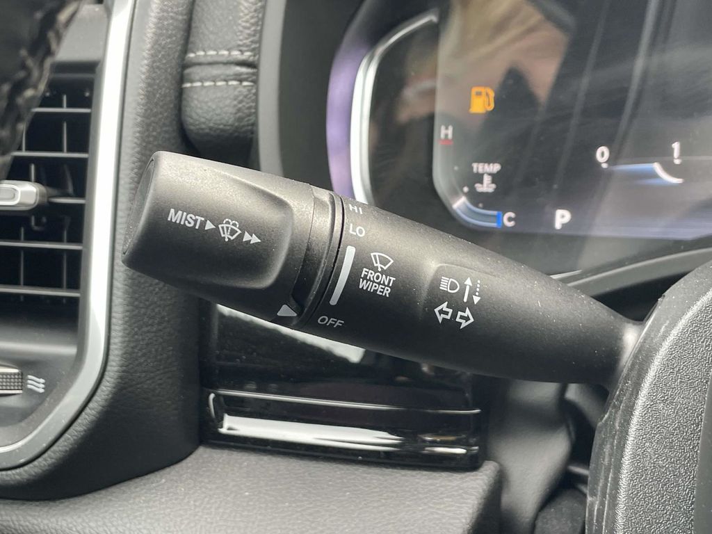 2026 Ram 1500 Laramie photo 28