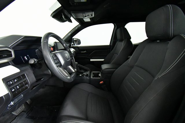 2024 Toyota Tacoma TRD Off-Road photo 4