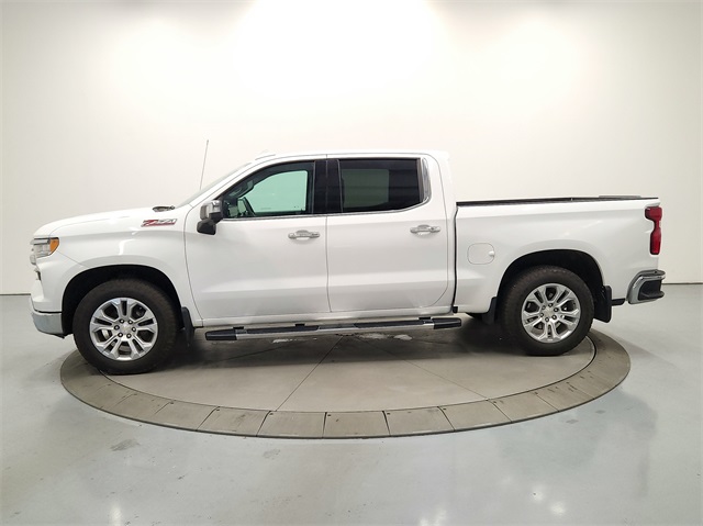 2022 Chevrolet Silverado 1500 LTZ photo 4