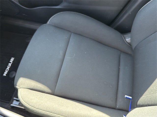 2023 Nissan Rogue S photo 22