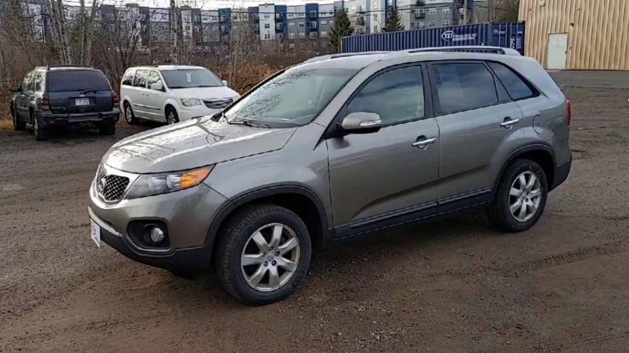 2012 Kia Sorento LX photo 3