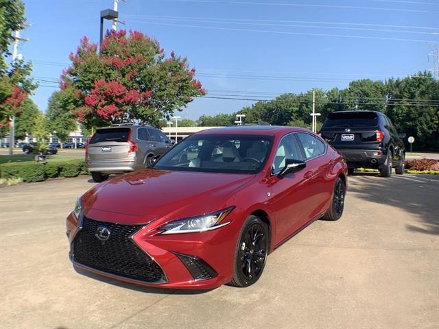 2025 Lexus ES 350 F SPORT Handling's photo