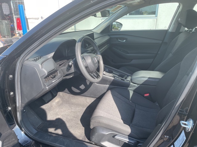 2023 Honda Accord LX photo 3